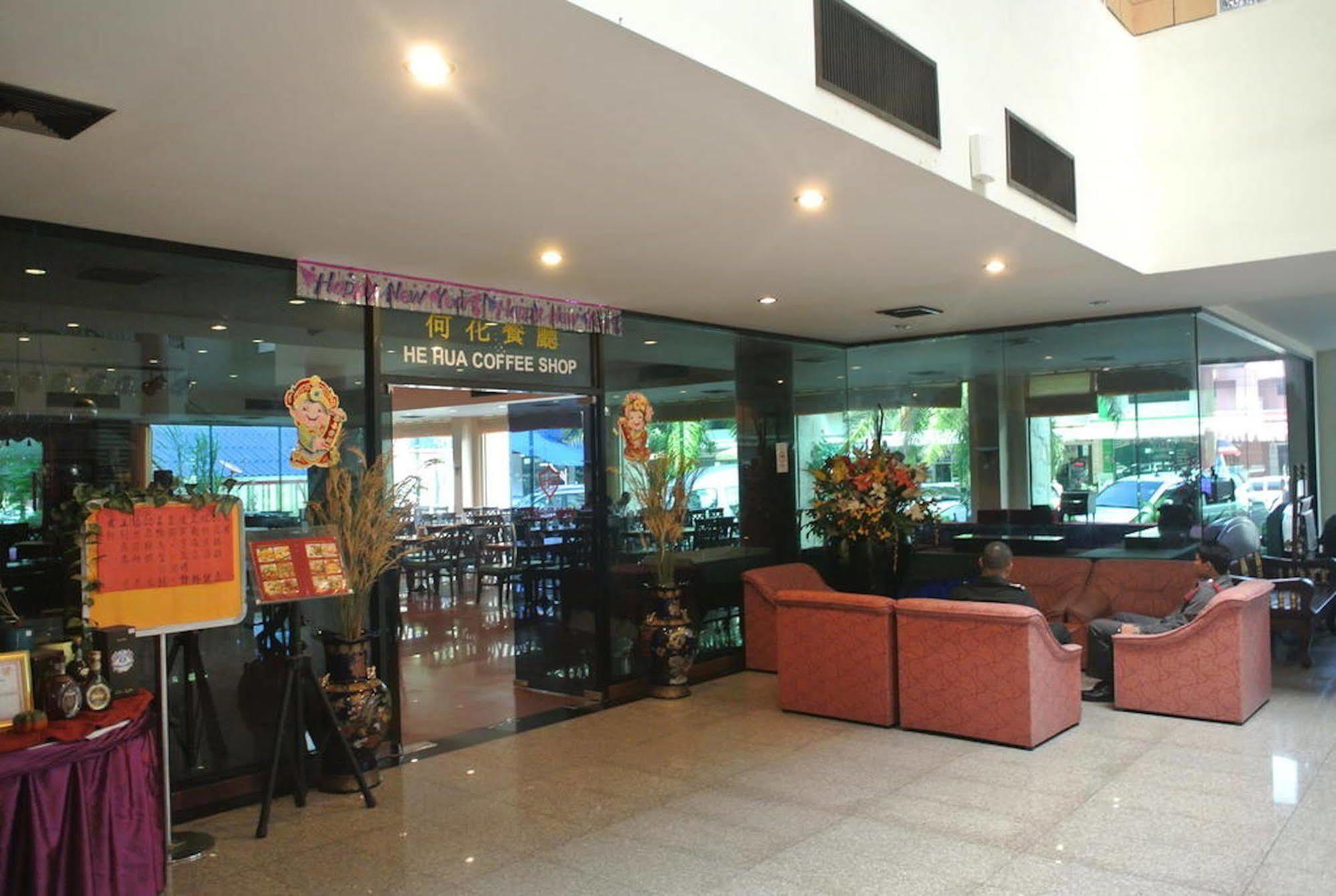 Hejia Grand Hotel Sadao Exterior foto