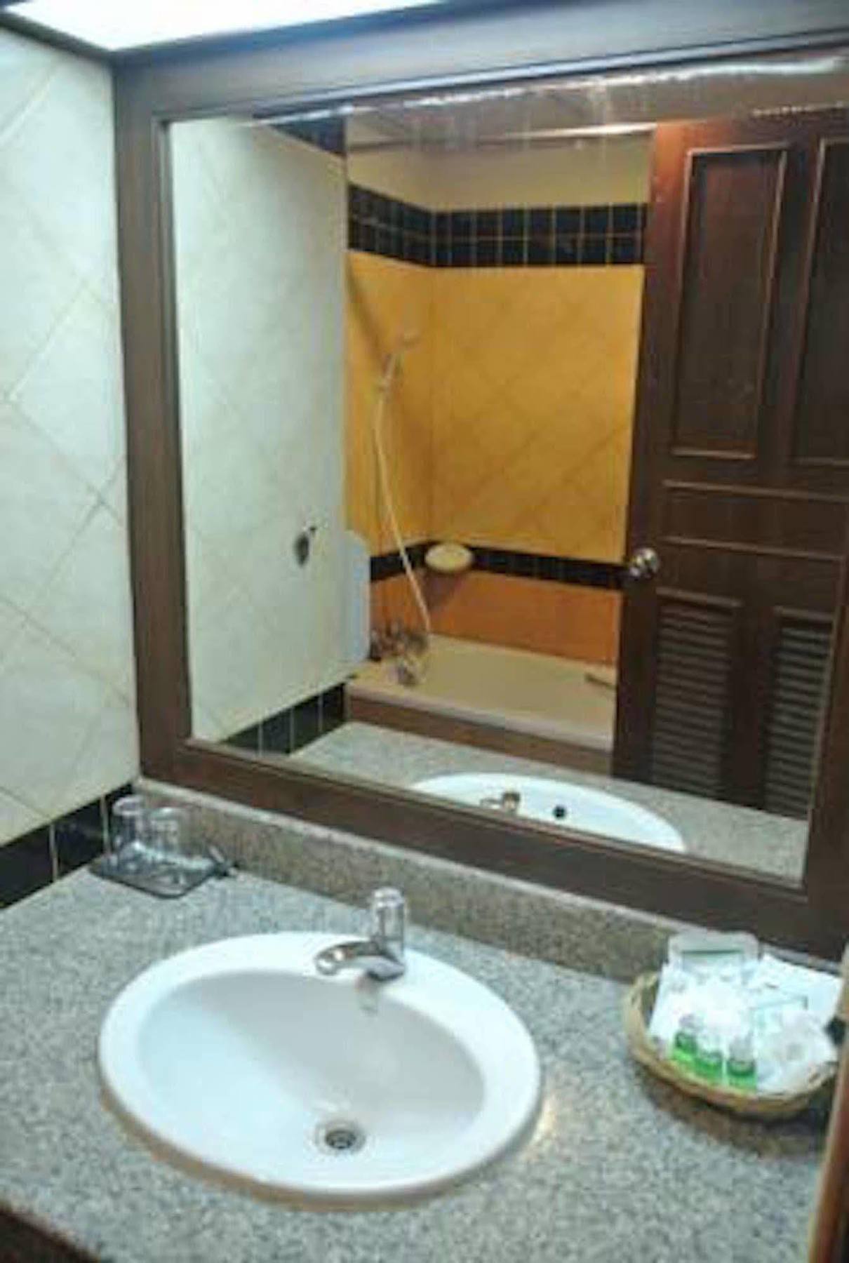 Hejia Grand Hotel Sadao Exterior foto